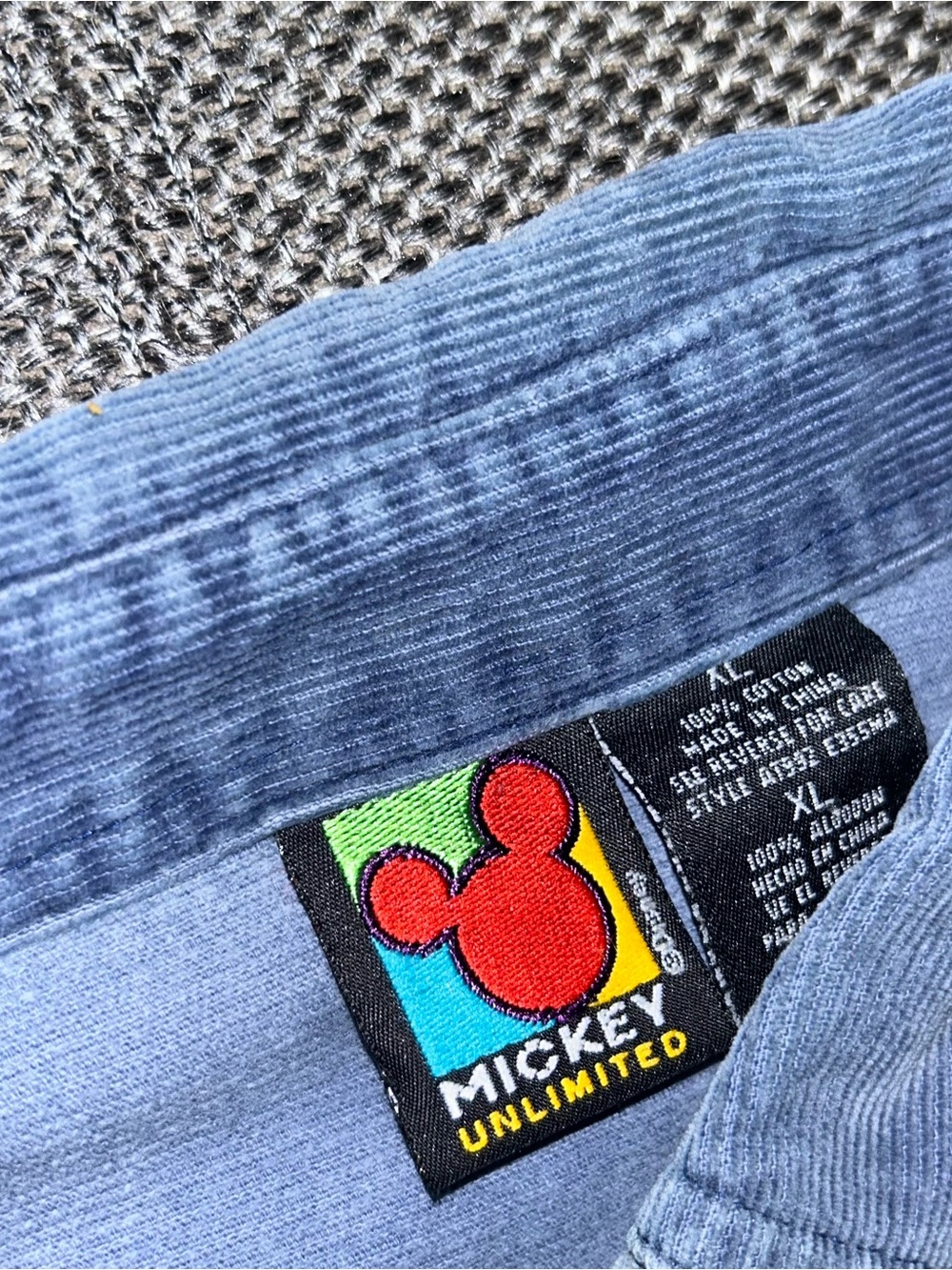 Rare 90s Disney Blue Corduroy Button Shirt Embroidered Mickey & Friends - Picture 3 of 7